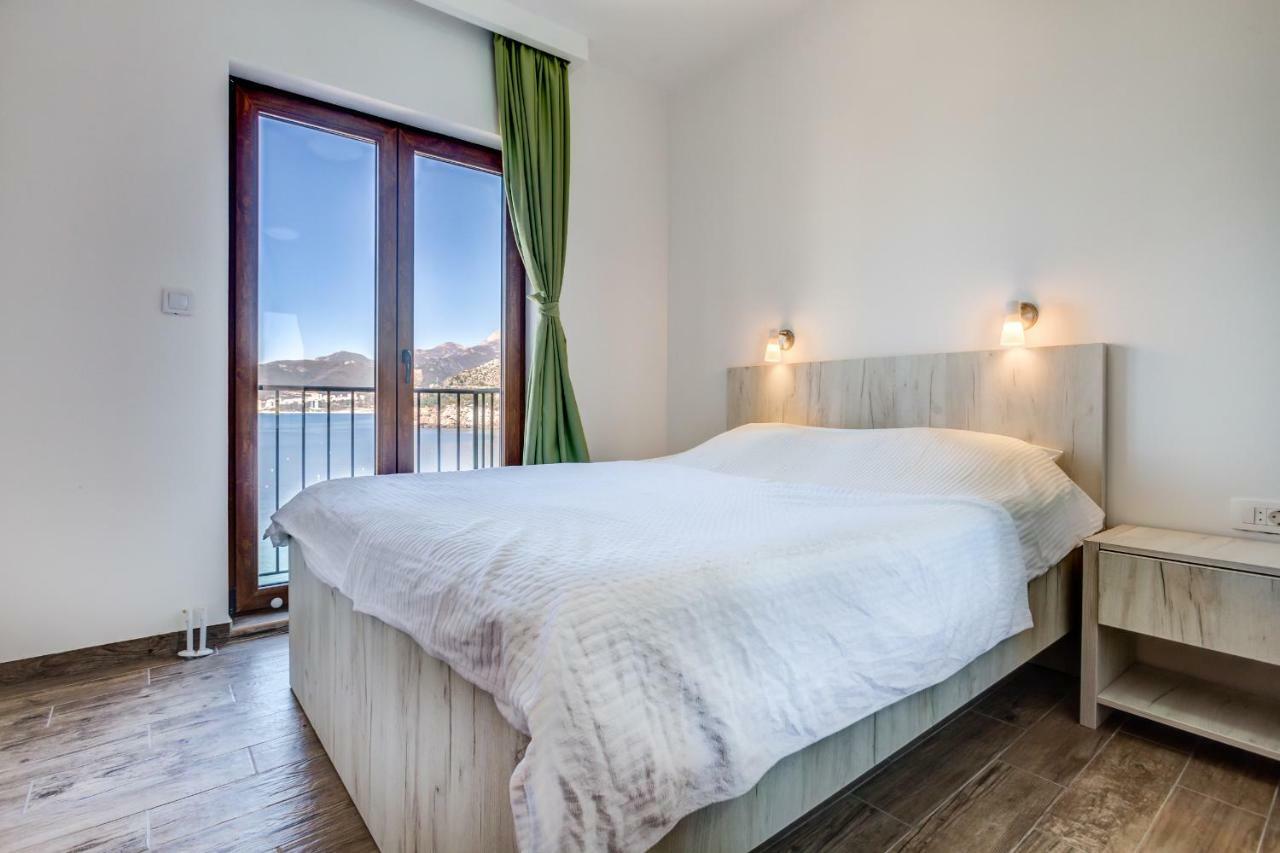 Mima Apartments Sveti Stefan Exterior photo
